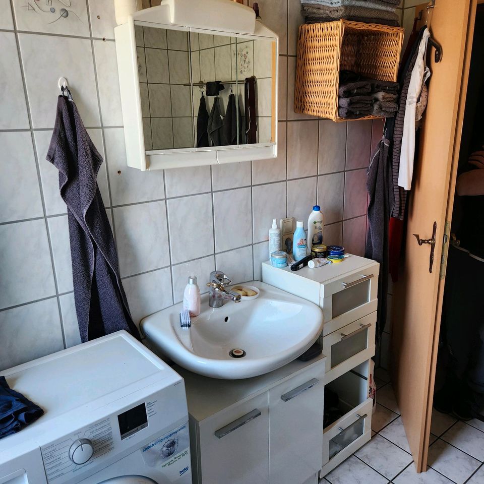5 Zimmer Küche Bad Wohnung in Mengerschied