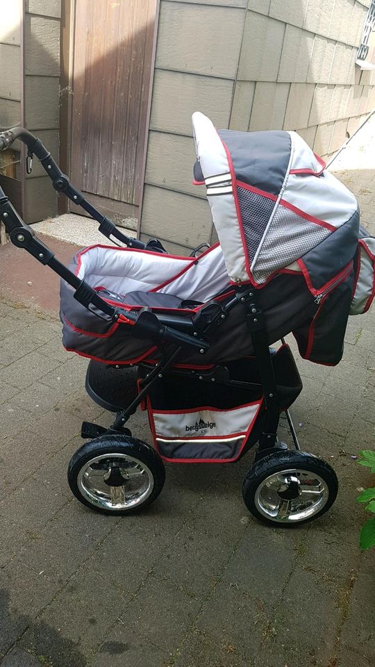 Kinderwagen Bergsteiger in Zella-Mehlis