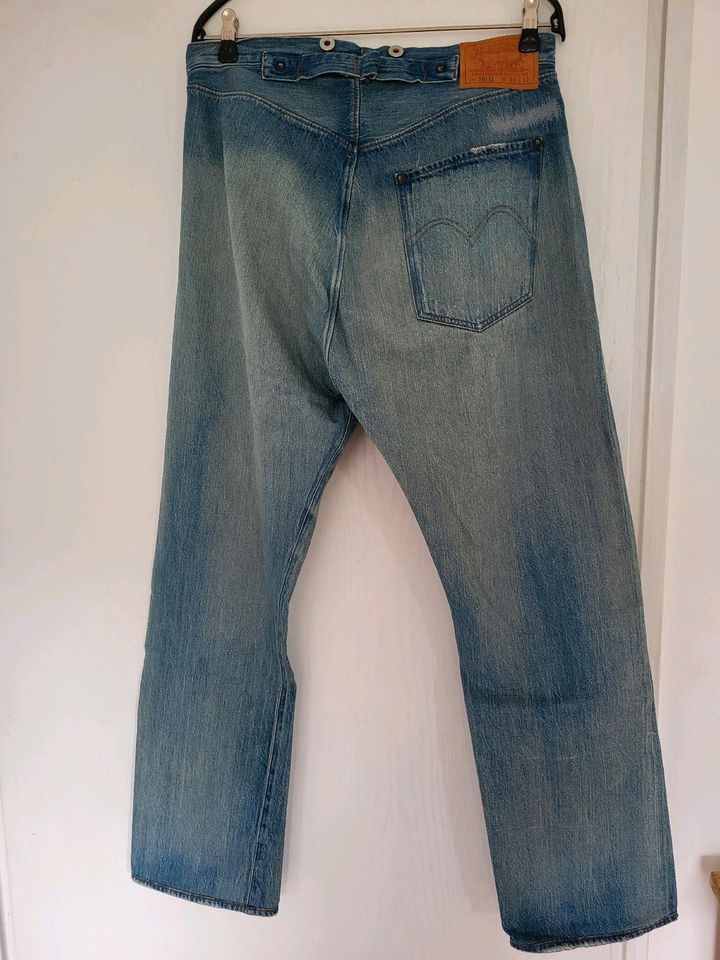 Levi's Vintage 501XX 1890 Gr. 30/32 NEU in München