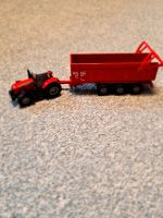 Siku Massey Ferguson mit Krampe Kipper 1:87 Schleswig-Holstein - Rumohr Vorschau