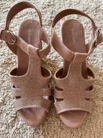 NEU Damen Sandale rosé Gr. 36 Dresden - Blasewitz Vorschau
