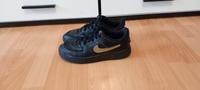 Nike Air force 1 Sneakers Schwarz weiß Gold Gr. 38 Berlin - Treptow Vorschau
