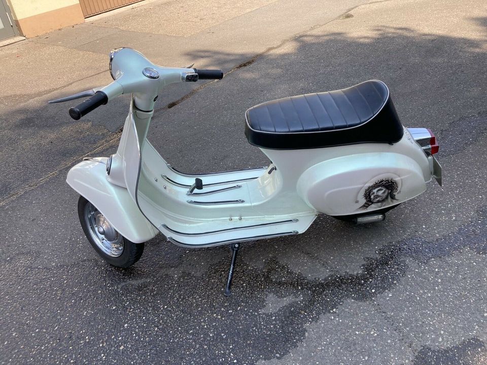 Vespa V50. 125 ccm, 6 kw TÜV neu in Wertheim