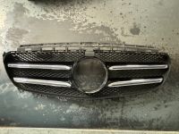 Original Mercedes E W213 Kühlergrill Gebraucht A 213 888 02 23 Sachsen - Mylau Vorschau