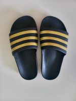 Adidas Badeschuhe Gr. 37 Adiletten schwarz gold Hamburg-Nord - Hamburg Winterhude Vorschau