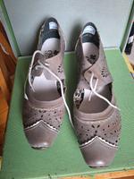Sandalen/Pumps Braun Rieke 40 Bayern - Merching Vorschau