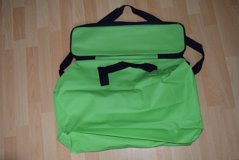 Neuwertige Tasche der Marke Sensas "Waterproof" in Lehe