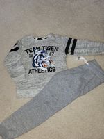 Set Pullover und Hose Gr. 104 H&M Junge Jungs Pailletten Tiger Bayern - Kiefersfelden Vorschau