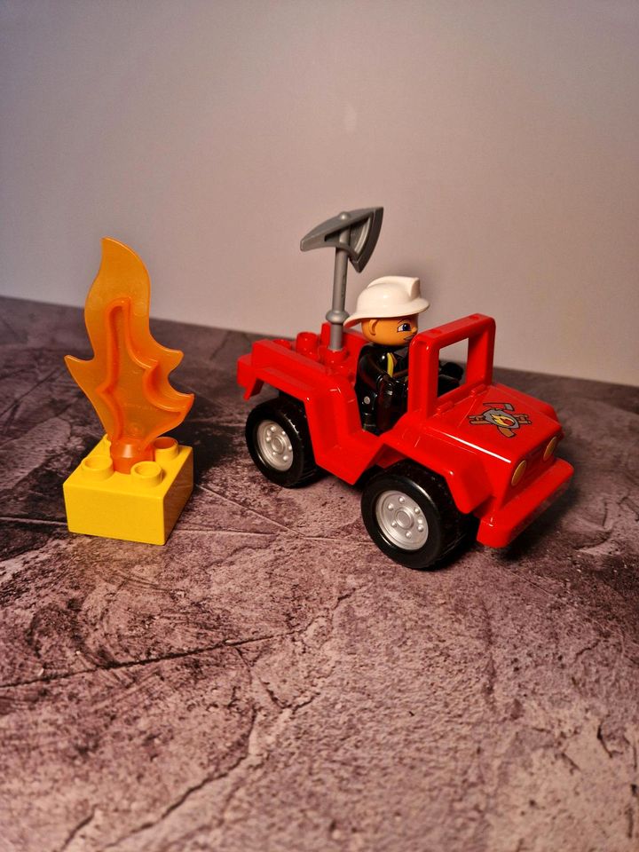 Lego Duplo 6169 Feuerwehrauto Hauptmann in Hainichen