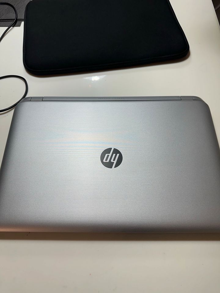 HP Pavilion 17-F077NG i7-4510U Laptop mit Tasche, Akku in Oberhausen