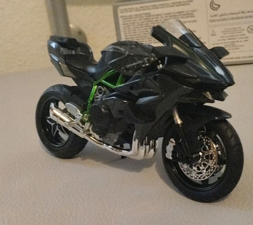 Kawasaki h2r new in Zell