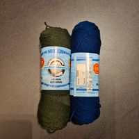 2x Sockenwolle oliv, blau 75% Schurwolle, 25% Polyamid Strumpfgar Hessen - Büdingen Vorschau