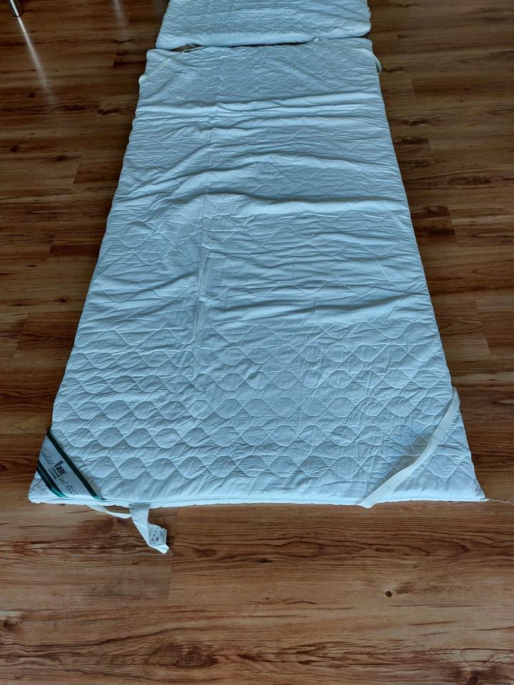 2 Topper je 100 × 200 cm in Liebenwalde