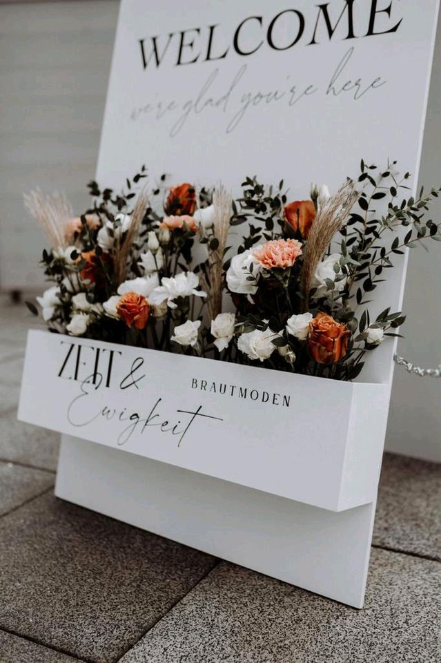 Willkommensschild Flowerbox für Hochzeit und Co. in Lemgo