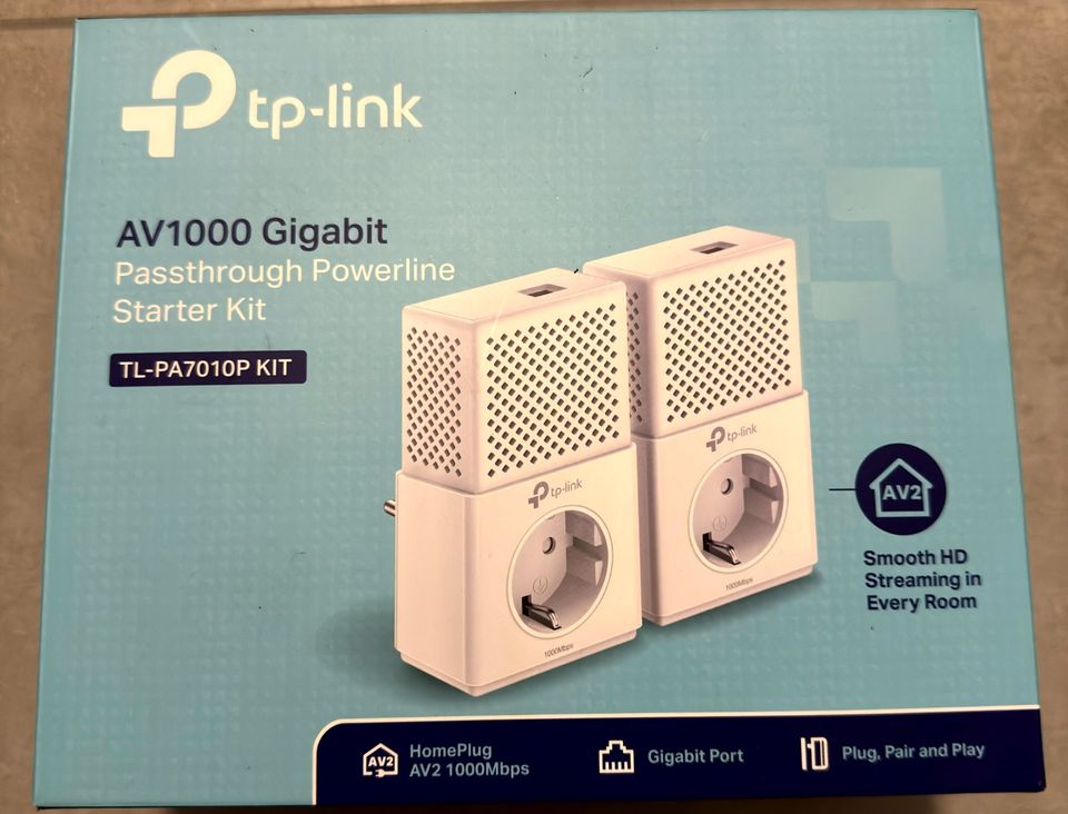 TP-Link AV 1000 Gigabit Powerline Adapter TL-PA7010P in Wiehl