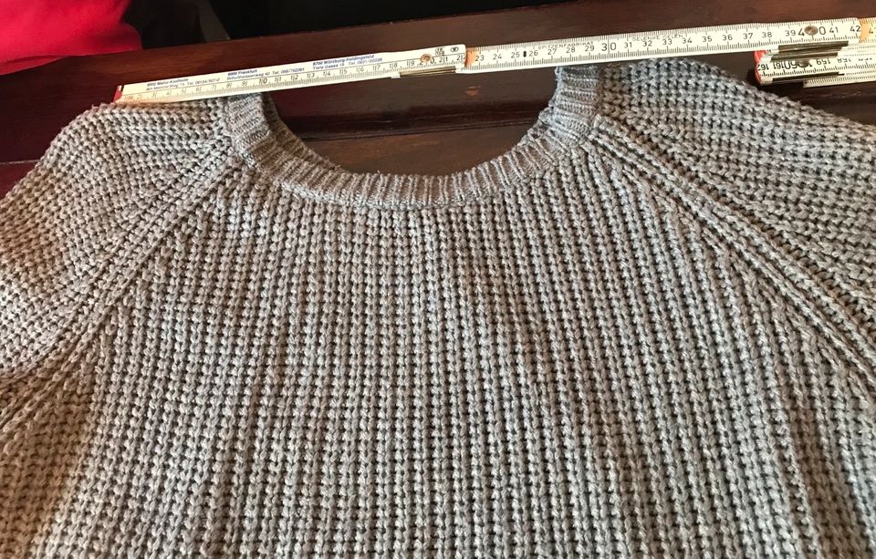 Langer Strickpullover grau, Long Pullover Strick, Strickkleid in Frankfurt am Main