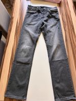 Jack&Jones Jeans hellgrau Größe 28/32 Niedersachsen - Lüneburg Vorschau