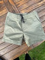 Jack & Jones Shorts neu olivefarben Gr. 152 kaki/olivfarben Bayern - Fürstenfeldbruck Vorschau