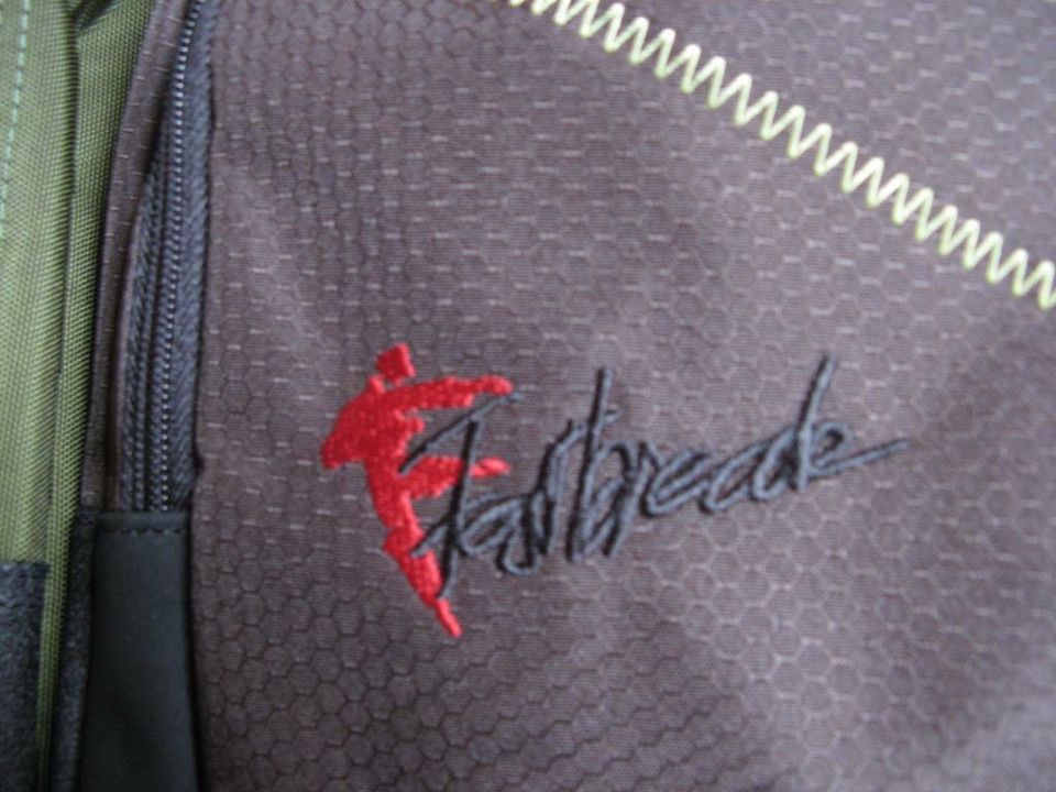 Notebook-Tasche Marke "Fastbreak messenger bags" in Neustadt an der Weinstraße