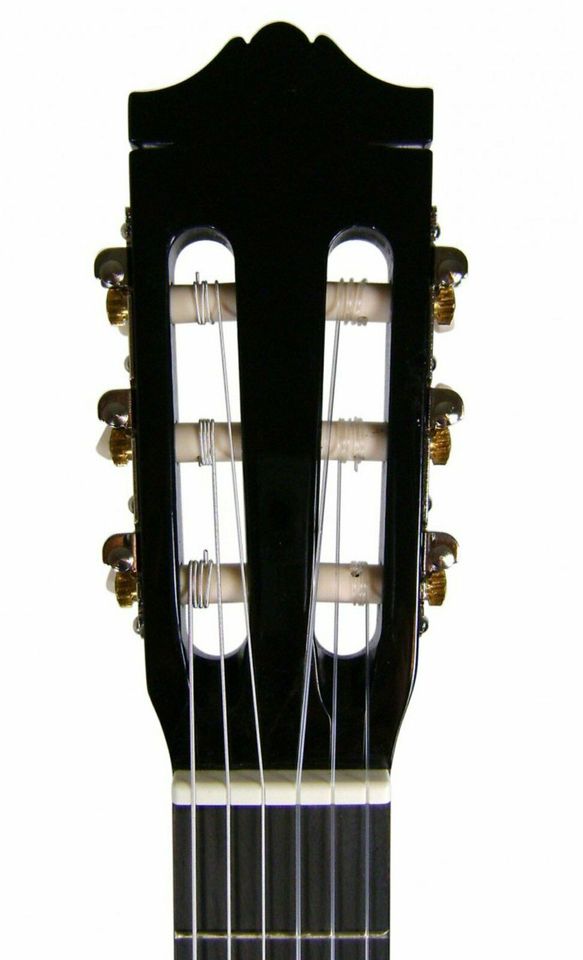 Yamaha C-40 II Gitarre Black schwarz Konzertgitarre Retoure in Brilon