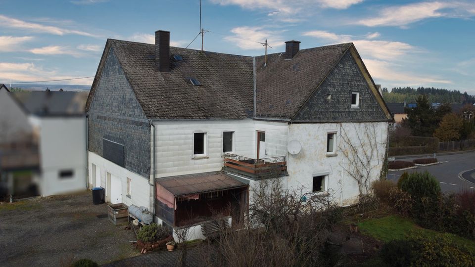 Zentraler Rückzugsort: Ein Reihenendhaus mit Scheune bietet Privatsphäre und Raum in 54497 Morbach in Morbach