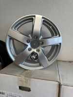 ALUFELGEN NEU SILBER ODER GRAU 6,5Jx16 ET 49 112x5 MERCEDES/VW Nordrhein-Westfalen - Altenbeken Vorschau