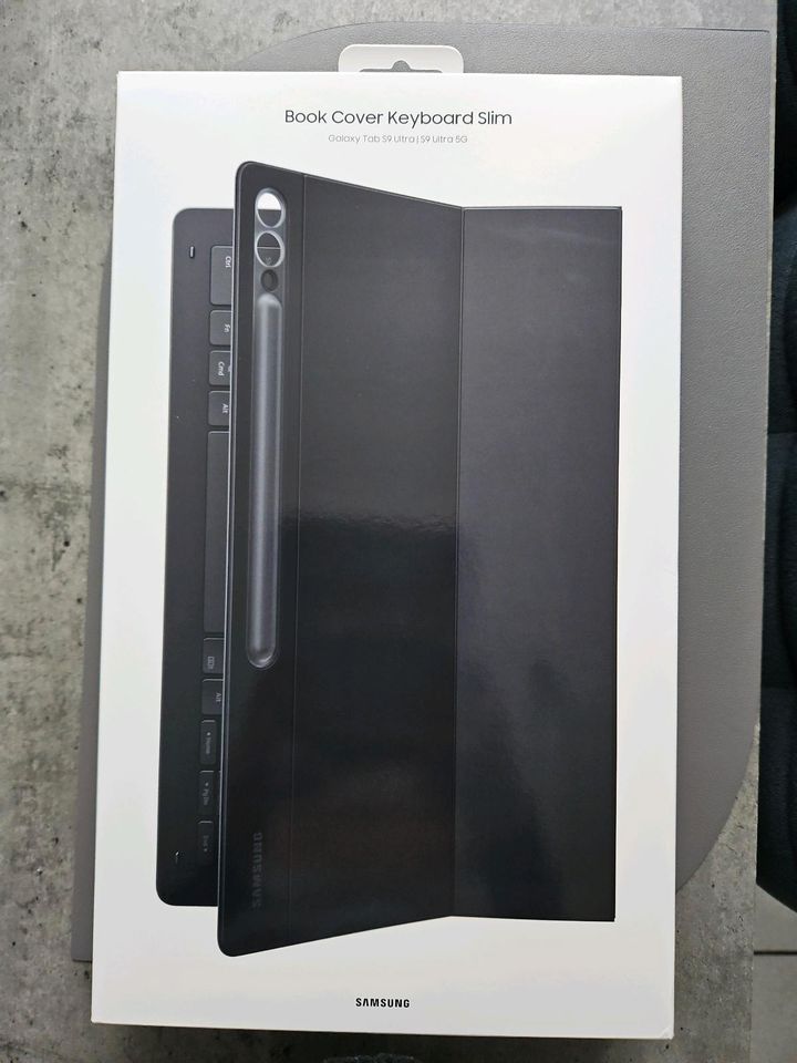 Book Cover Keyboard Slim Galaxy Tab S9 Ultra 1 9 Ultra 5G in Dettenhausen