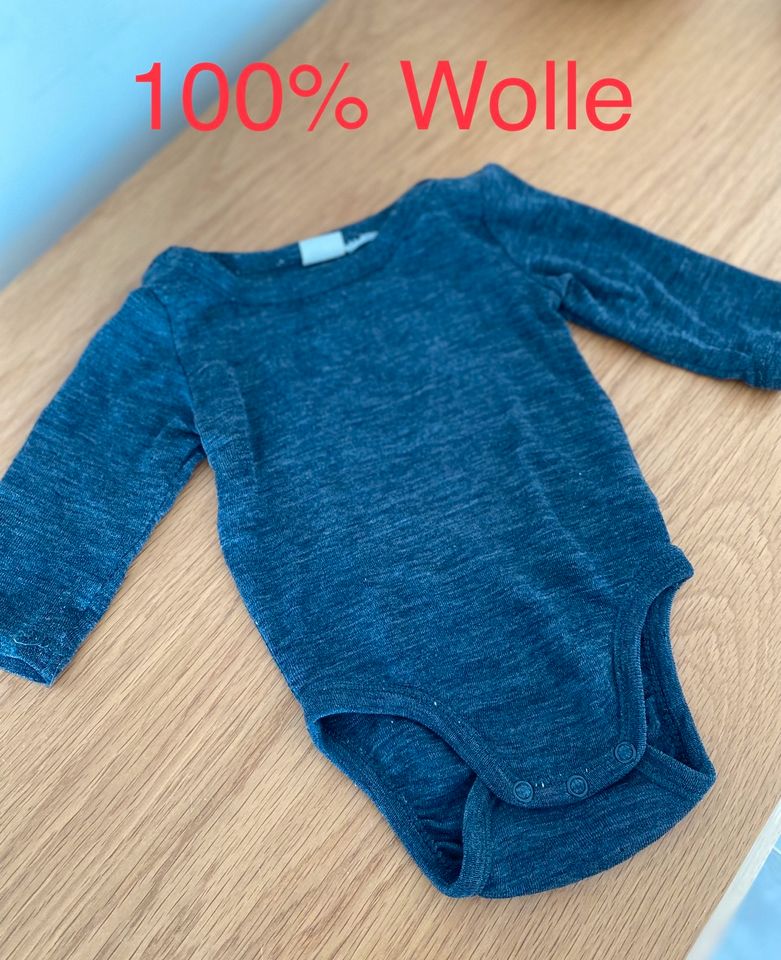 Body Wolle H&M langarm blau 62 in Espelkamp