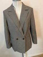 Blazer mit passendem Rock von Mango in M Hessen - Walluf Vorschau