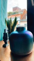 große Vase schimmernd blau Perlmutt Farben von Kare Design Ludwigsvorstadt-Isarvorstadt - Isarvorstadt Vorschau