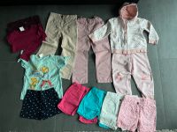 Kleiderpaket  für Mädchen in der Größe 98/104 Nordrhein-Westfalen - Mülheim (Ruhr) Vorschau