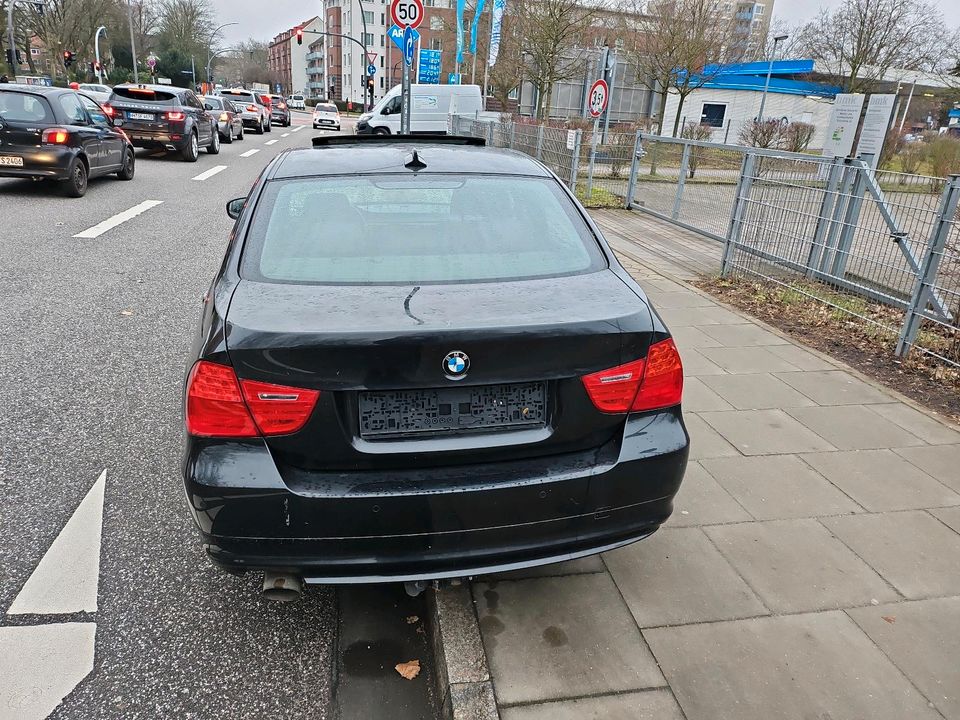 BMW 318 D AUTOMATIK/ALU/PDC/KLIMA in Hamburg