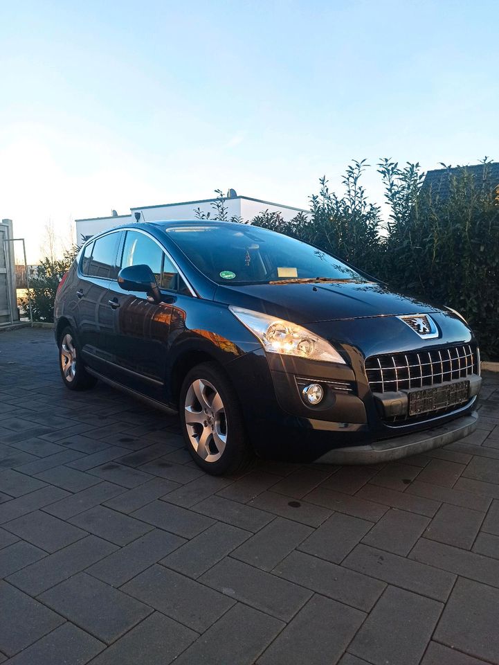 Peugeot 3008 in Polch