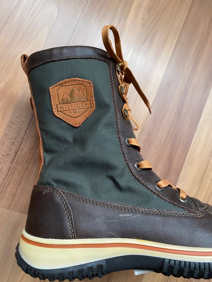 Tommy Hilfiger Stiefel Größe 39 in Lörrach