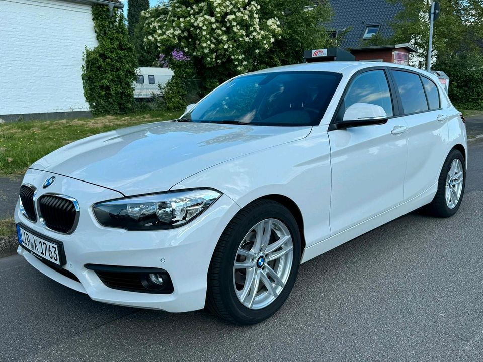 BMW 116D Advantage Navi PDC Sitzheizung Sehr Gepflegt in Krefeld