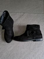 H&M Halb Stiefel Stiefeletten Schuhe schwarz 3D Schleife Gr. 31 Bayern - Hirschau Vorschau