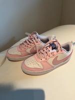 Nike Turnschuhe Gr.36 Bayern - Johanniskirchen Vorschau
