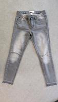 Tom Tailor Jeans grau Gr. 27 Jona extra skinny **super Zustand Niedersachsen - Bad Essen Vorschau