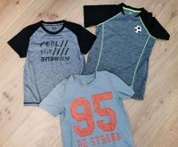 T-Shirts Sport 3er Pack Gr. 134/140 Niedersachsen - Ganderkesee Vorschau