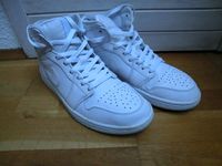 NIKE AIR JORDAN 1 Mid Triple White Herren Sportschuhe gr.9,5(43) Düsseldorf - Wersten Vorschau