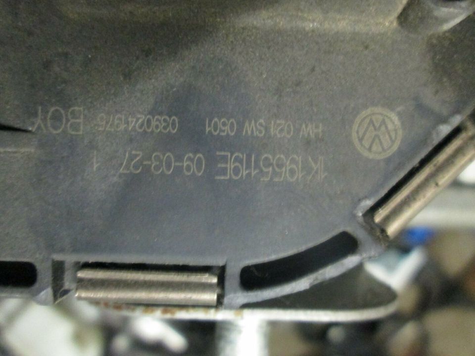 VW Golf 6,Seat,Skoda,Audi A3 Wischermotor mit Gestänge 1K1955023E in Herten