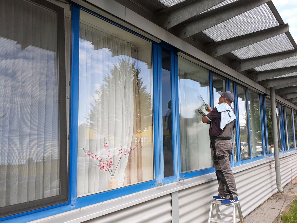Fensterputzer Privat und Gewerblich in Greven