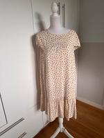 Kleid Tom tailor gr. 42 Hängerchen Creme Hessen - Nidderau Vorschau