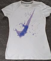 Nike Sport T-Shirt Gr. M Niedersachsen - Gehrden Vorschau