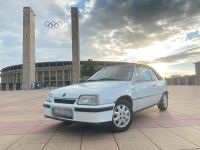 Opel Kadett E Cabrio-Bertone, Oldtimer Orginalzust. neues Verdeck Berlin - Steglitz Vorschau