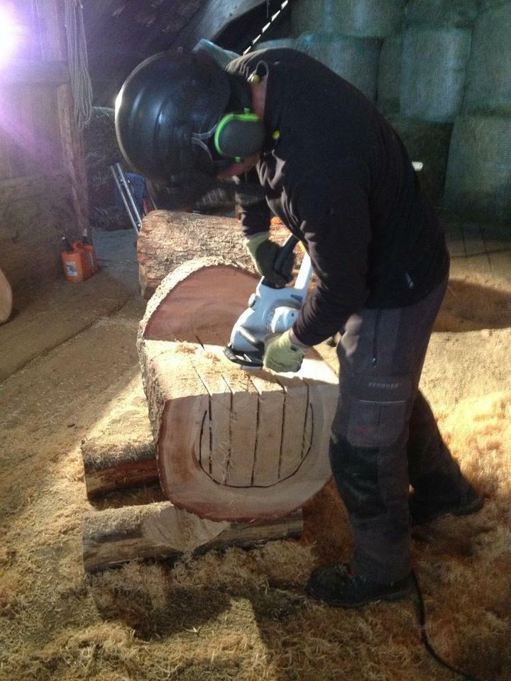 Bienenbehausung bauen im Schwarzwald in Oberried