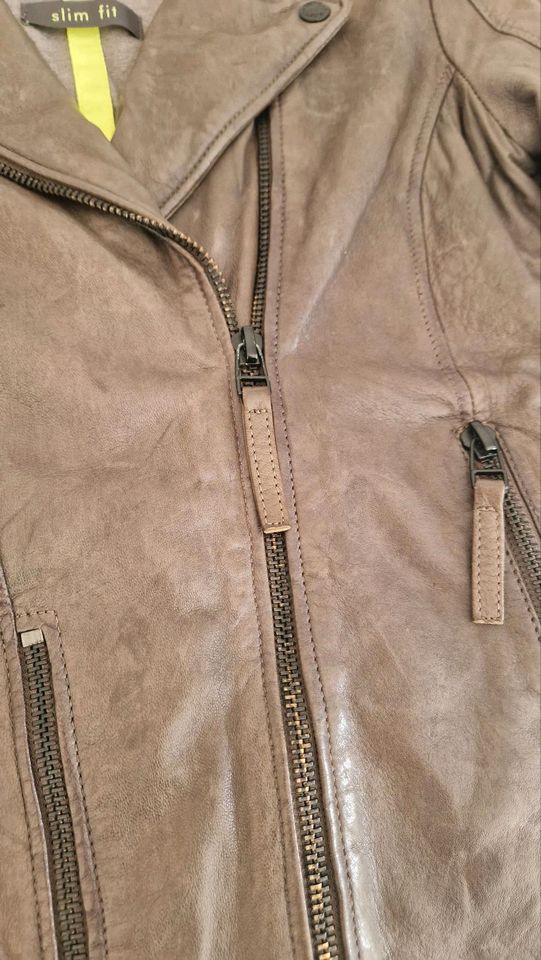 Gipsy Loud Slim Fit Leder Jacke Biker S grau taupe tailliert in Krefeld