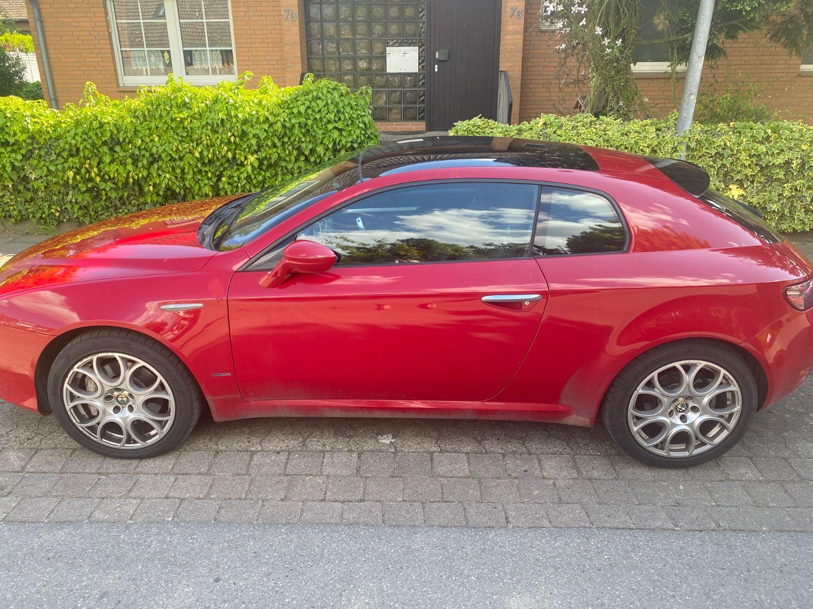 Abbildung des Autos Alfa Romeo Brera 3.2 JTS…