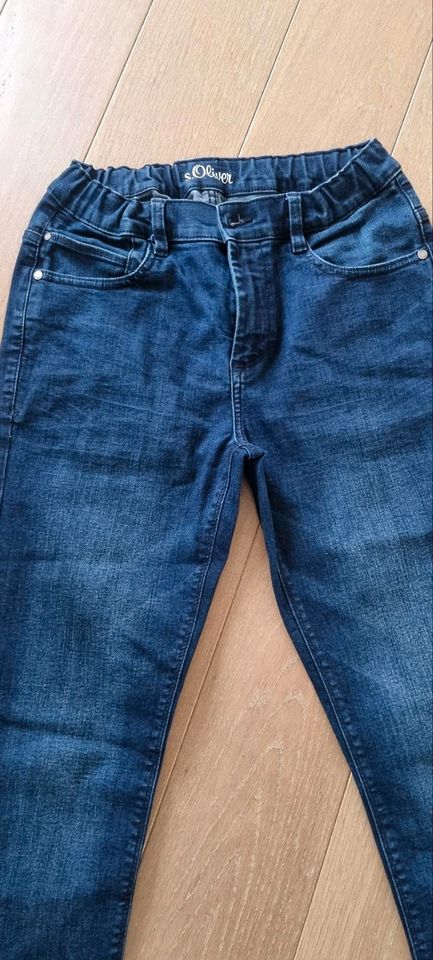 Jeans von s. Oliver Größe 176 slim in Geseke