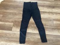 H&M Umstandshose Umstandsjeans Größe 42 Schwangerschaft Jeans Hessen - Dornburg Vorschau